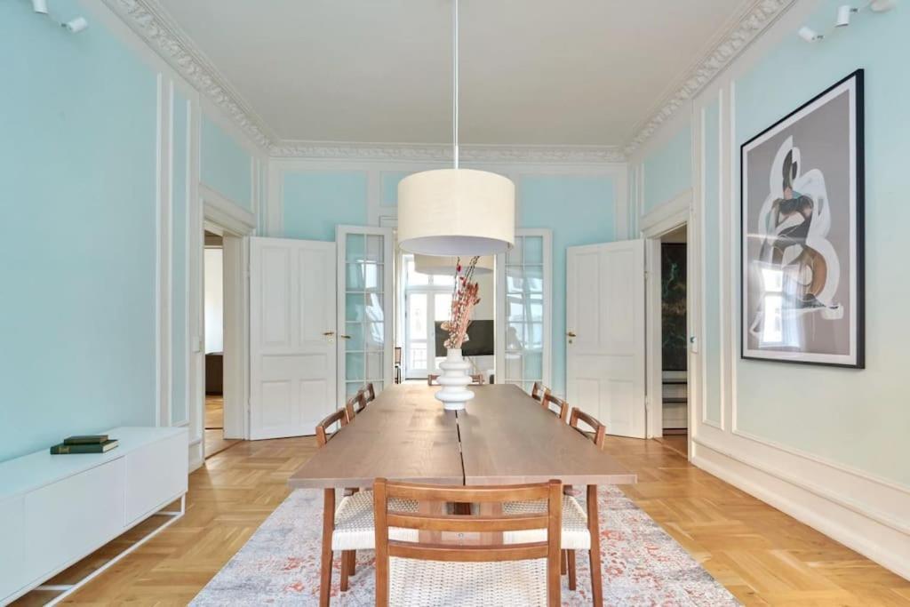 Moderen And Sleek 3Br With Bath By The Lakes And Metro Kopenhaga Zewnętrze zdjęcie
