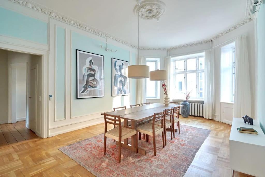 Moderen And Sleek 3Br With Bath By The Lakes And Metro Kopenhaga Zewnętrze zdjęcie