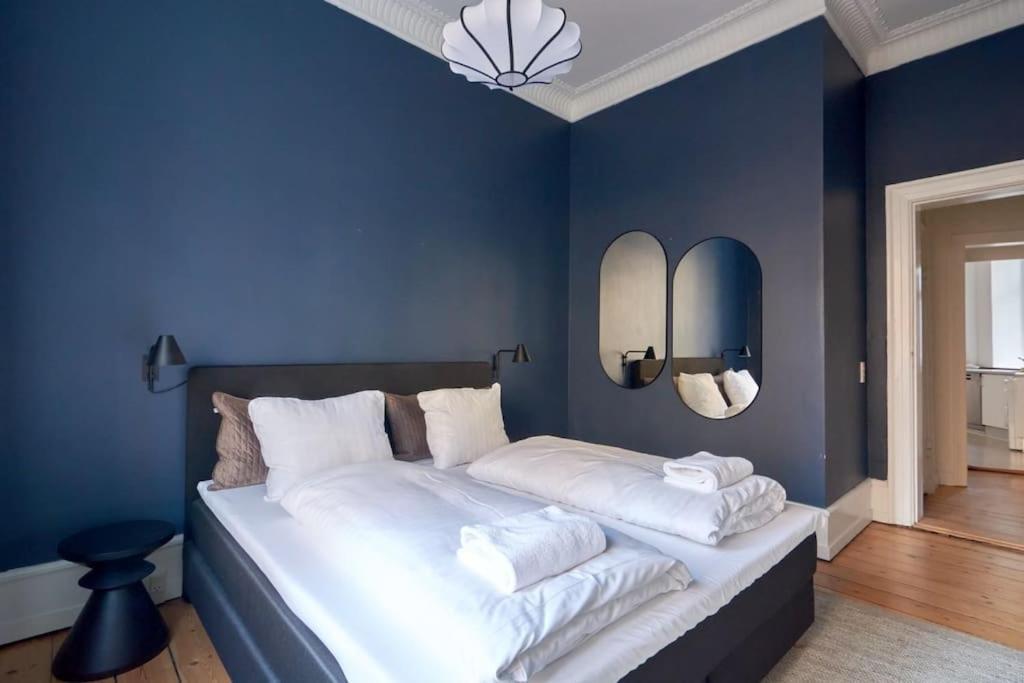 Moderen And Sleek 3Br With Bath By The Lakes And Metro Kopenhaga Zewnętrze zdjęcie